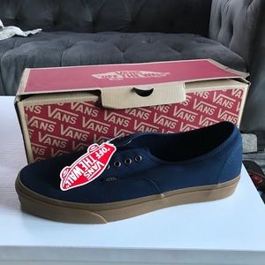 Men’s size 13 brand new Vans